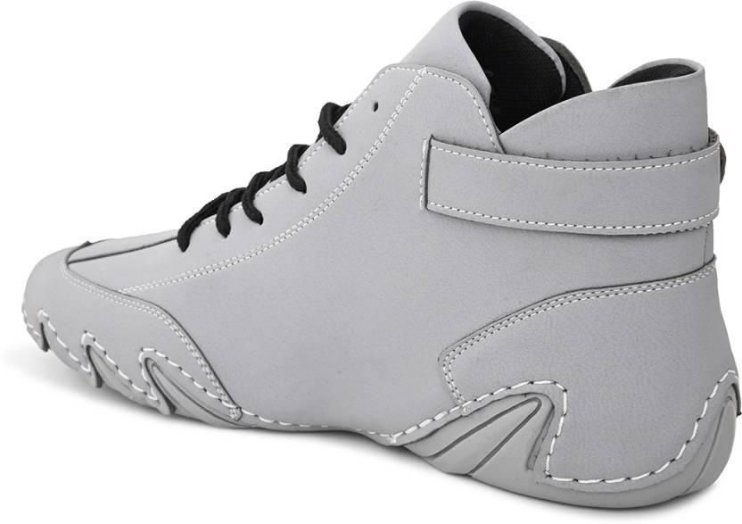 BOLLERO Casual Sneakers For Men's